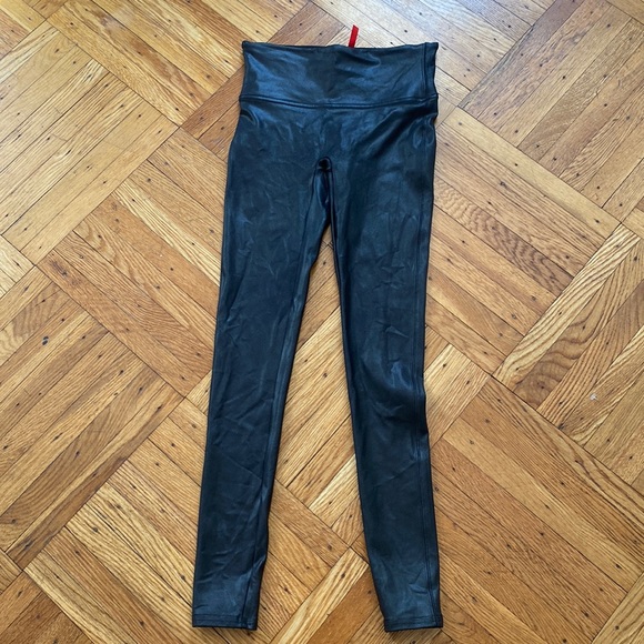 SPANX® Faux Leather black Leggings size Small - Picture 2 of 7